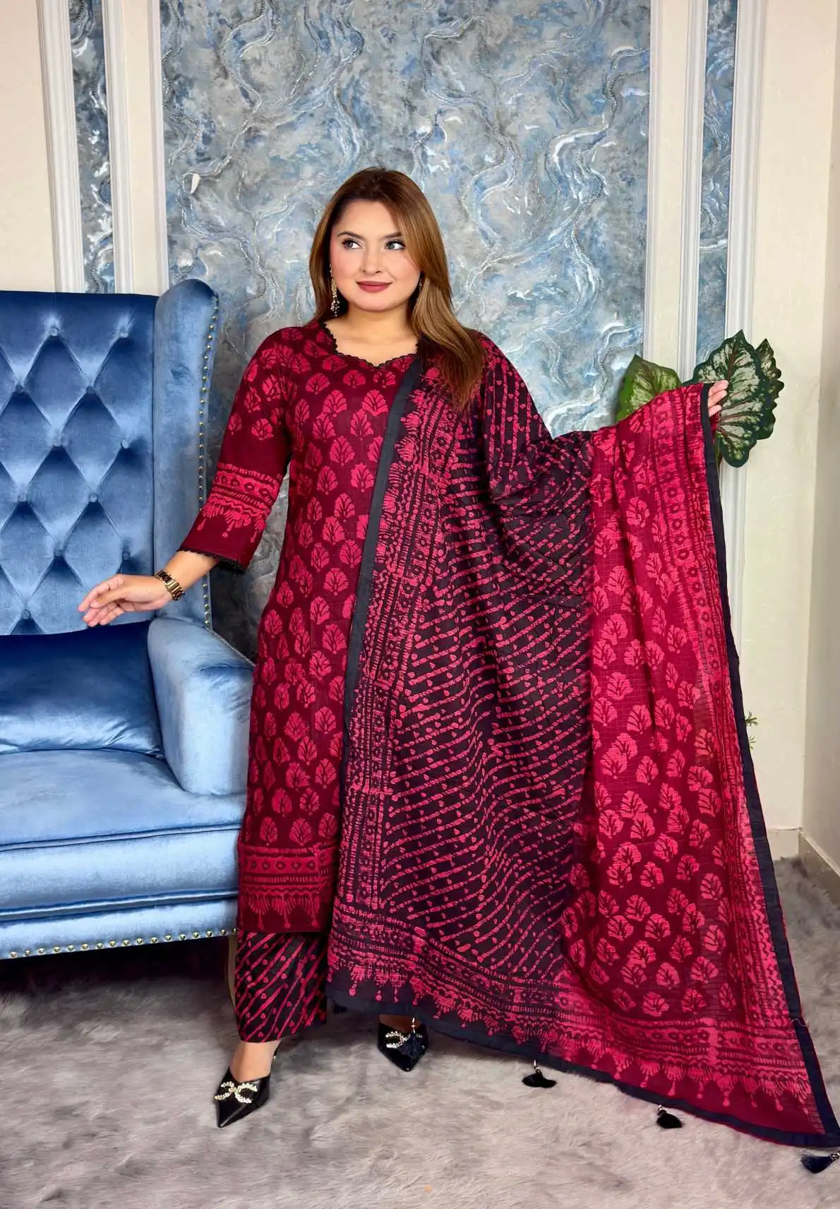 আনস্টিচ প্রিমিয়াম কটন বেক্সি বাটিক থ্রি-পিস জামা + ওড়না + প্যান্ট (BB-5)